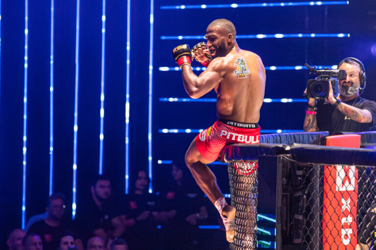 Nowy Sącz. XTB KSW 85. Gladiator Salahdine Parnasse zwycięzcą walki wieczoru [ZDJĘCIA + FILMY]