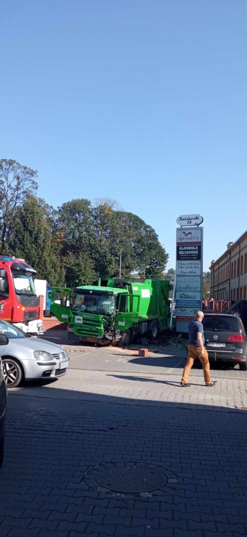 Grybów, śmieciarka