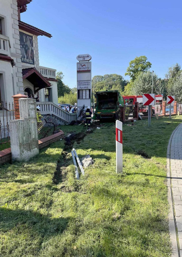 Grybów, śmieciarka