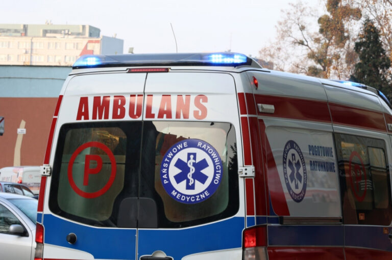 Pożar mieszkania w Bieczu – poparzona 16-letnia dziewczyna