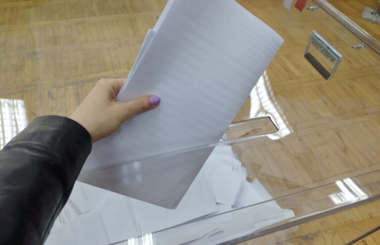 Frekwencja w Nowym Sączu. Rekord w komisji to 81%