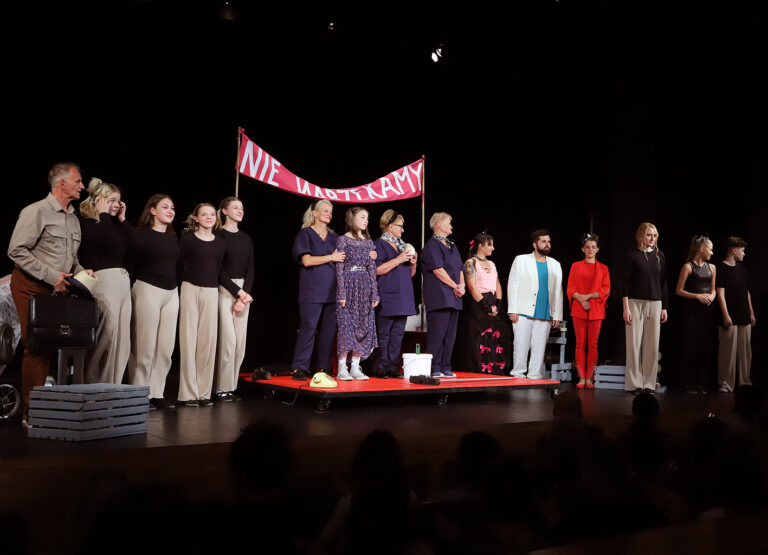 Zachwycający debiut starosądeckiej Sceny Teatralnej