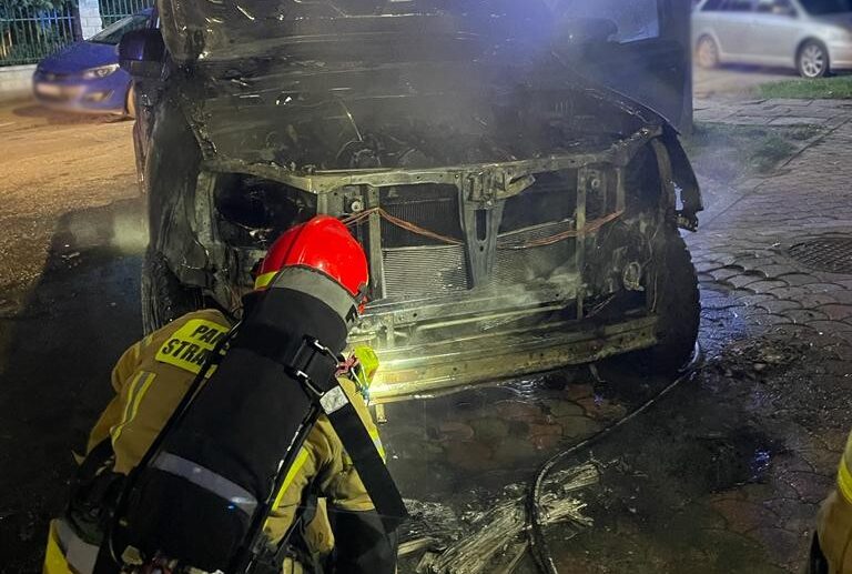 Nowy Sącz. Pożar samochodu na ul. Sienkiewicza