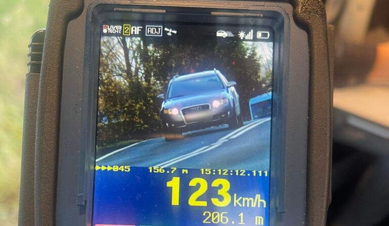 Jechał z prędkością 123 km/h. Pół roku temu zrobił ,,prawko”, stracił je