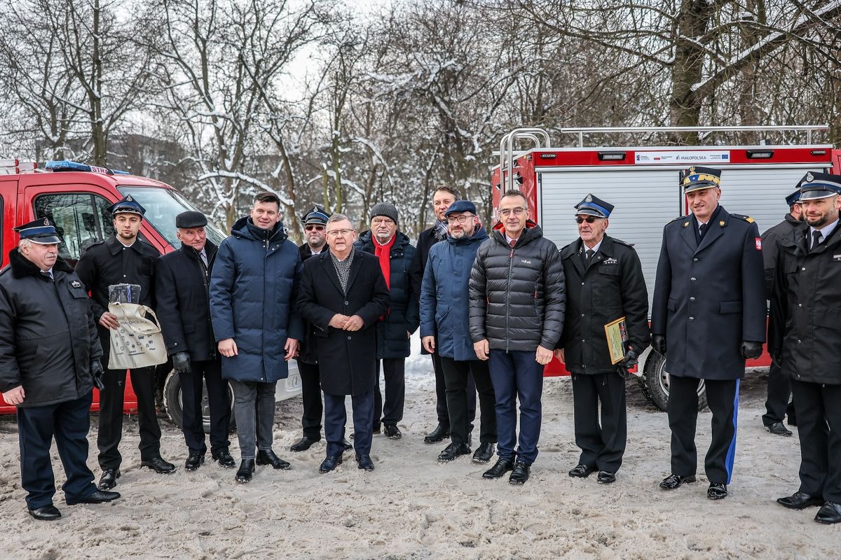 samochody dla małopolskich OSP