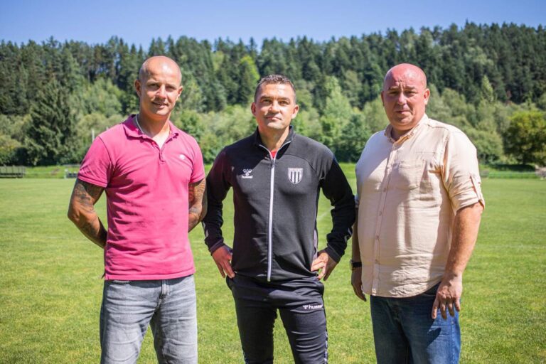 Dyrektorzy Maciej Korzym i Mateusz Dwojak odeszli z Sandecji