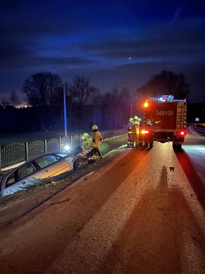 Siedlce, samochód wypadł z drogi