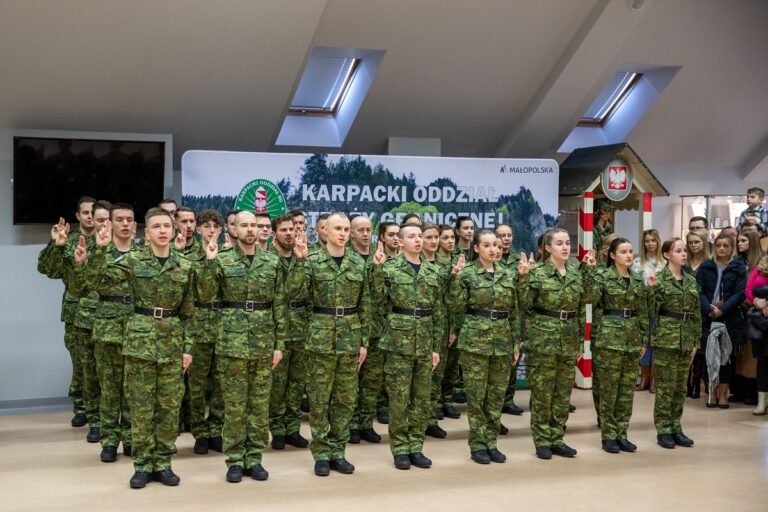 31 osób dołączyło do Karpackiego Oddziału Straży Granicznej