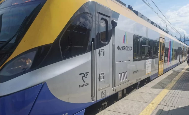 Znów utrudnienia kolejowe na Sądecczyźnie. Doszło do awarii