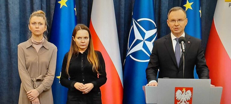 Prezydent chce ułaskawić Wąsika i Kamińskiego. Wezwał Adama Bodnara do ich natychmiastowego zwolnienia z zakładu karnego
