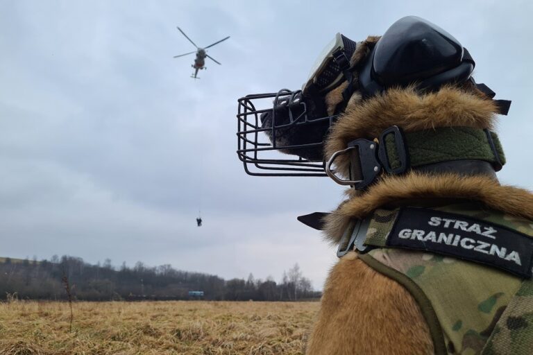 Extreme po 6 latach służby przeszedł na emeryturę