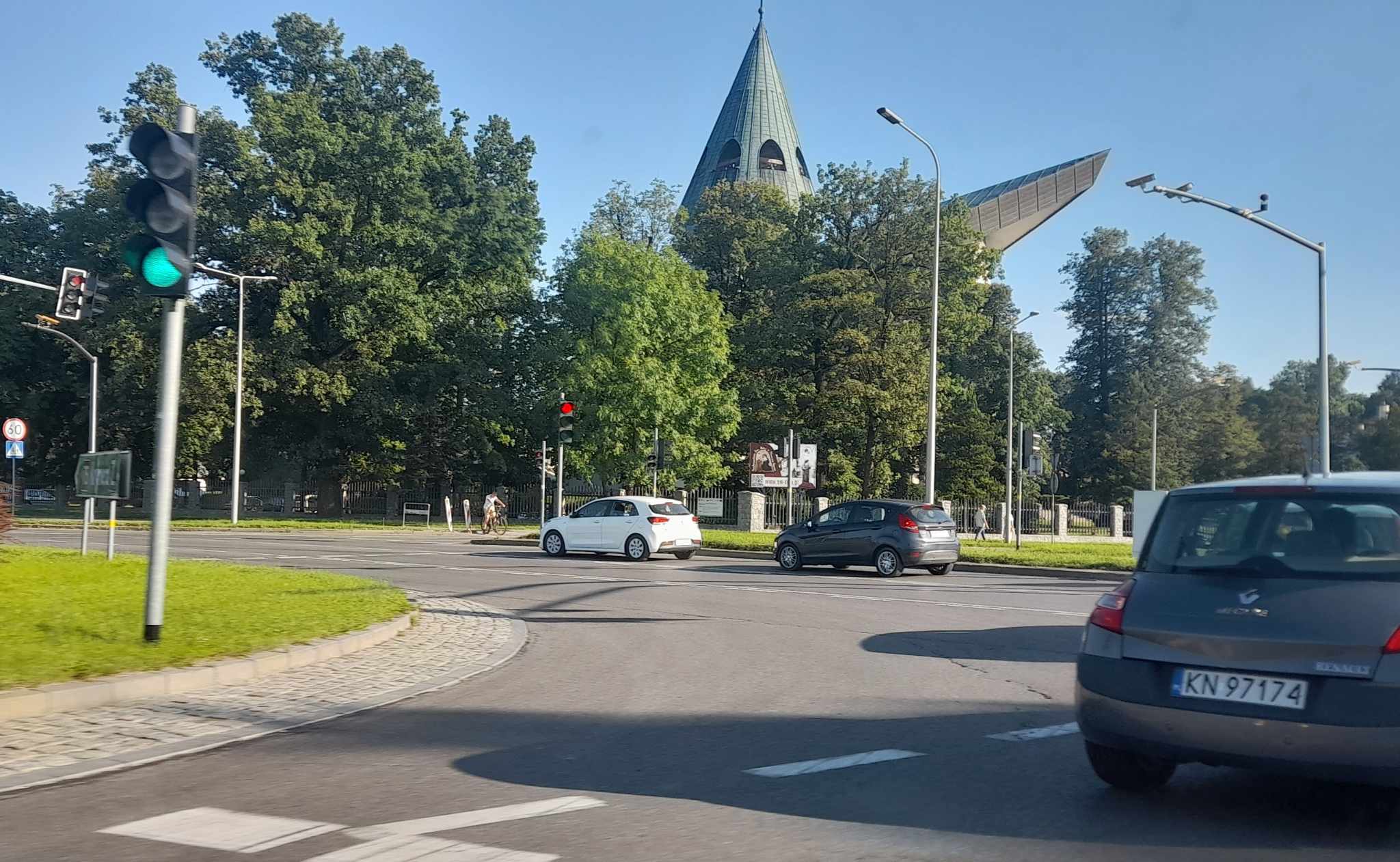 rondo zielona strzałka