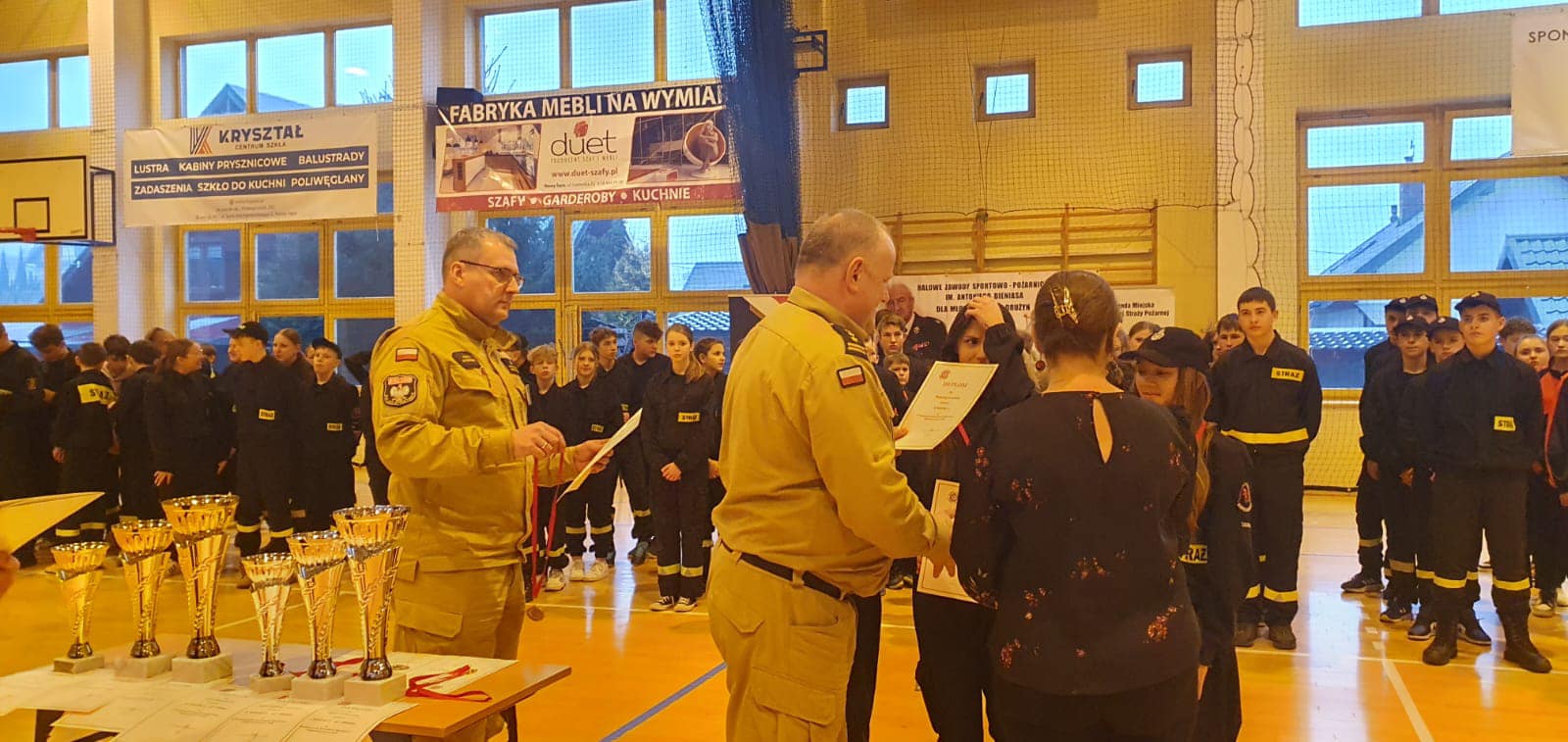 Brzezna, X Halowe Zawody Sportowo-Pożarnicze dla MDP im Antoniego Bieniasa