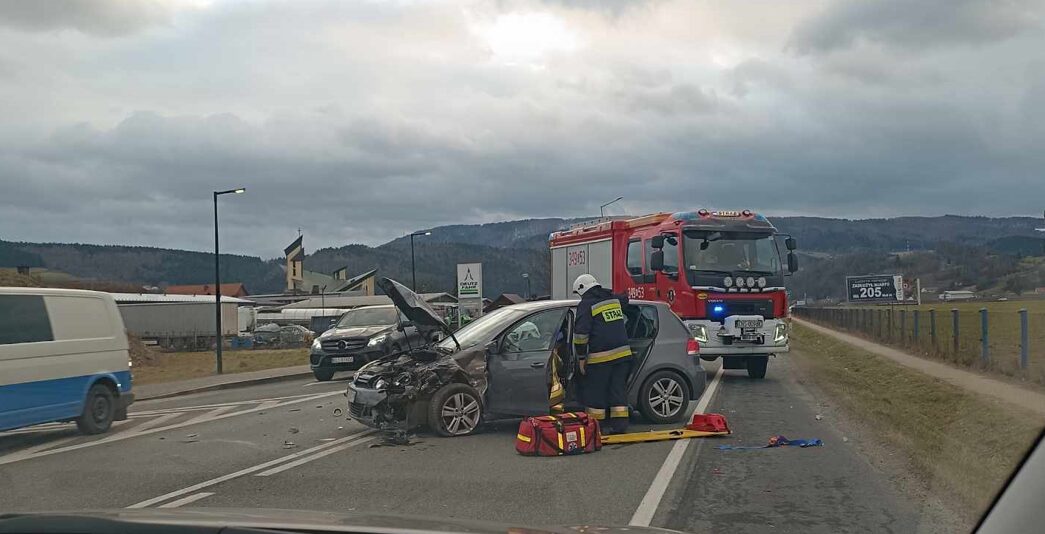 Łososina Dolna, wypadek, korki