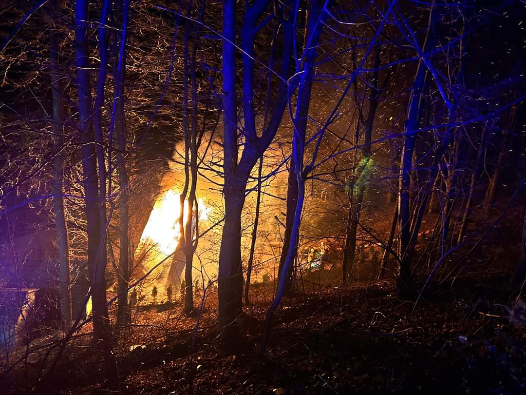Rożnów, pożar domku letniskowego