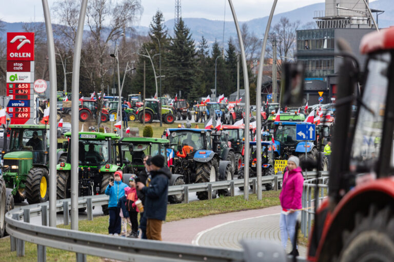 Kolejny protest rolników w Nowym Sączu. ,,Gdzie jest granica ludzkiej przyzwoitości? Gdzie jest człowiek?”