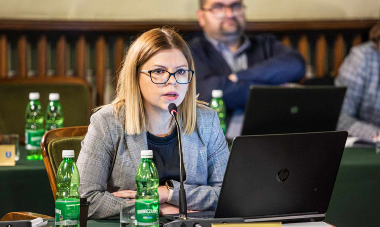 Oficjalnie: Anna Xymena Majkrzak zrezygnowała z funkcji prezesa spółki miejskiej NIK