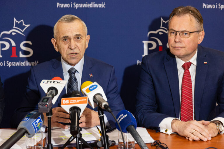 Mularczyk, Duda, Wicher punktują prezydenta Handzla. „Macie magiczny głos, którego możecie użyć przy urnach”