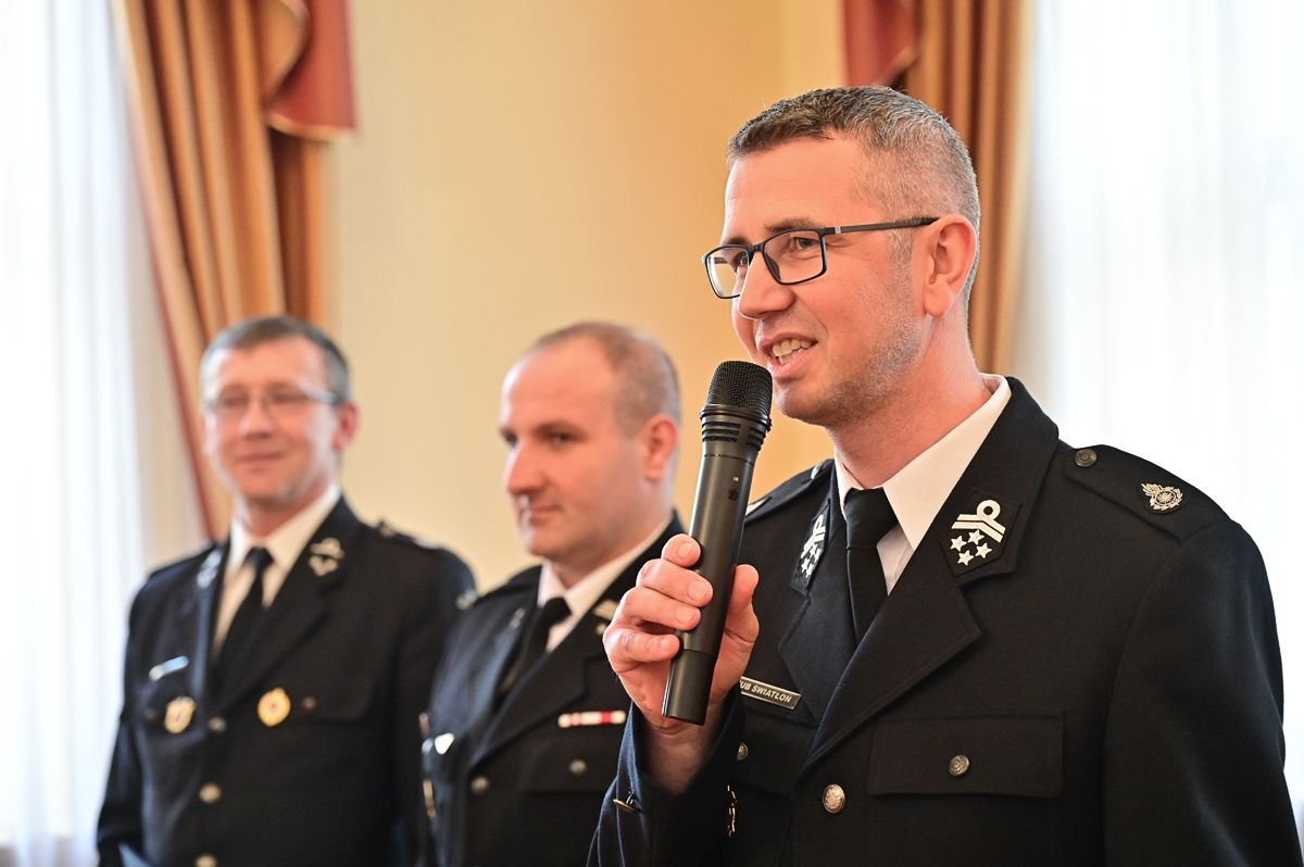 pieniądze na samochody dla OSP