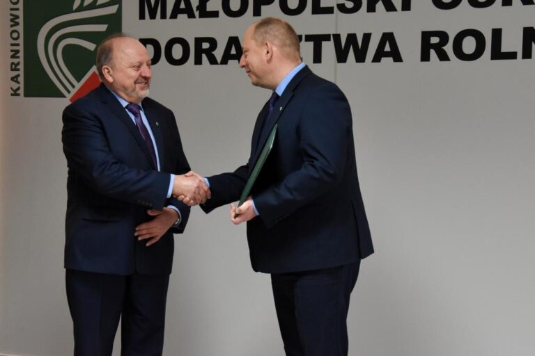Bronisław Dutka z Pisarzowej – dyrektorem Małopolskiego Ośrodka Doradztwa Rolniczego