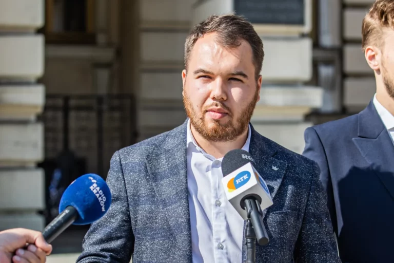 Krzysztof Rzońca zrezygnował z ubiegania się o mandat europosła