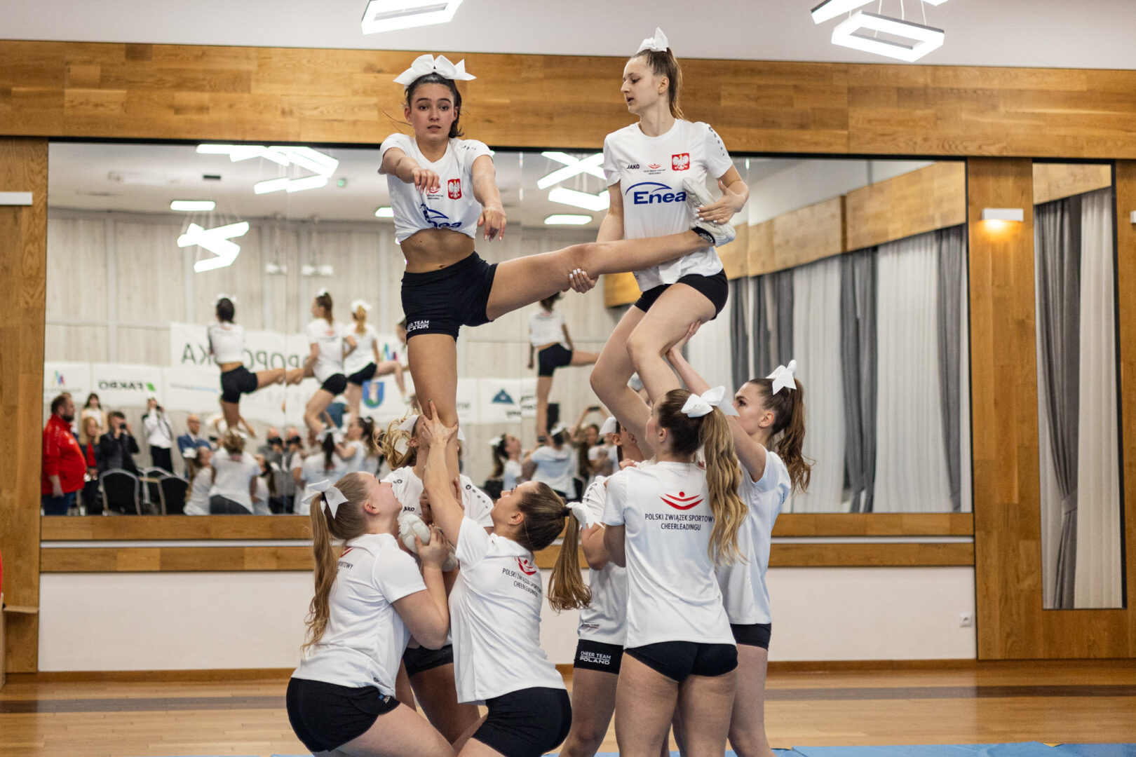 Global Cheer