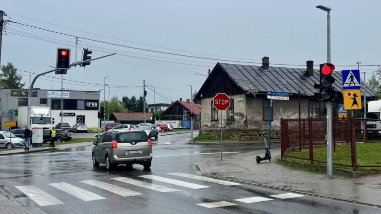 Włączono światła u zbiegu Zielonej i Grunwaldzkiej [FILM]