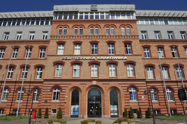 Politechnika Krakowska uruchamia nowe kierunki studiów