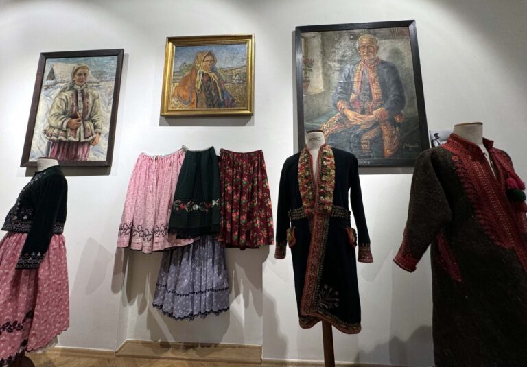 Wystawa „Drzewo świata – rośliny w kulturze ludowej Sądecczyzny” 