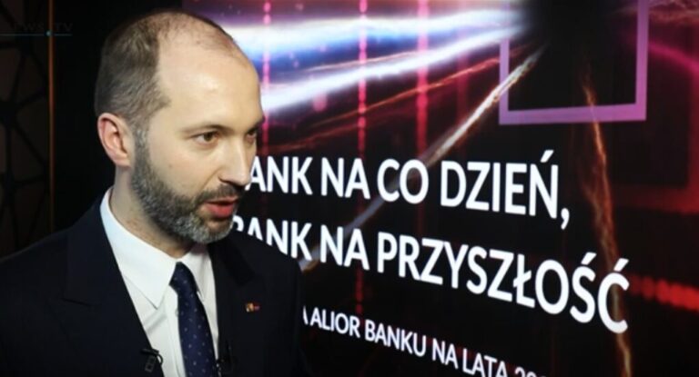 Pochodzący z naszego regionu prezes Alior Banku odwołany. „Padł ostatni bastion Ziobry”