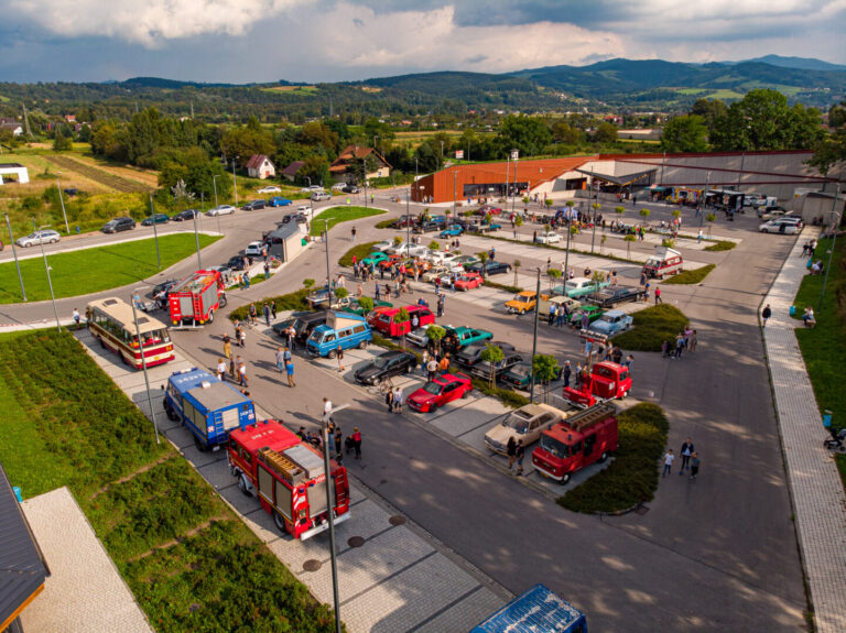 Zabytkowe pojazdy w lipcu opanują Stary Sącz [ZAPOWIEDŹ]
