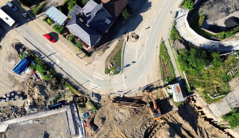 Budują nowe skrzyżowanie, jak wygląda z lotu ptaka? [FOTO]