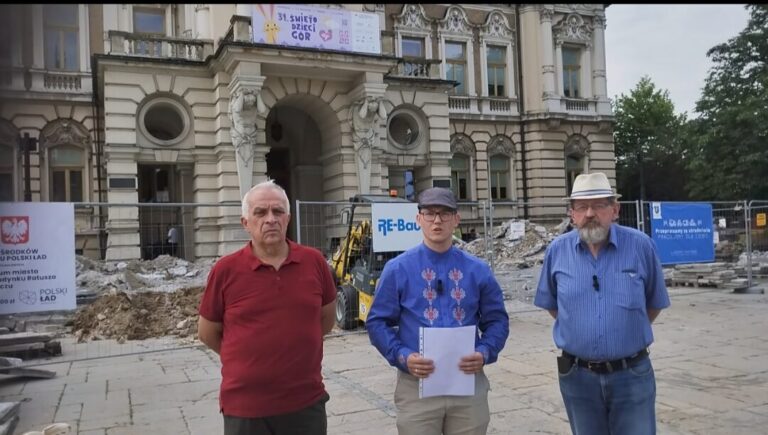 Narodowcy domagają się od sądeckich radnych szlabanu dla „obcości”