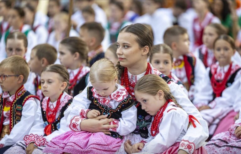 Dzieci gór z całego świata w Nowym Sączu. Jak w domu…