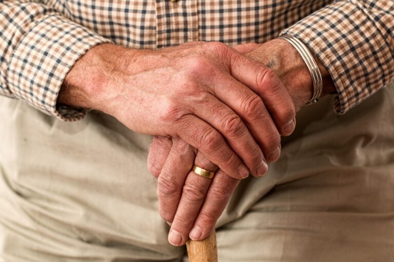 Uwaga! Oszuści znów zaatakowali sądeckich seniorów