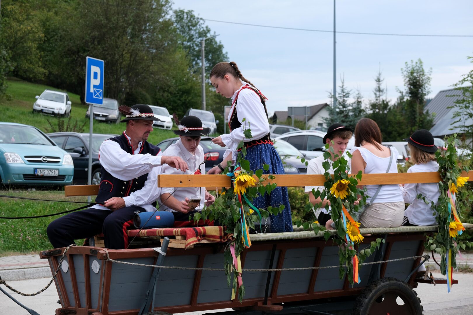 korowód dożynkowy Korzenna