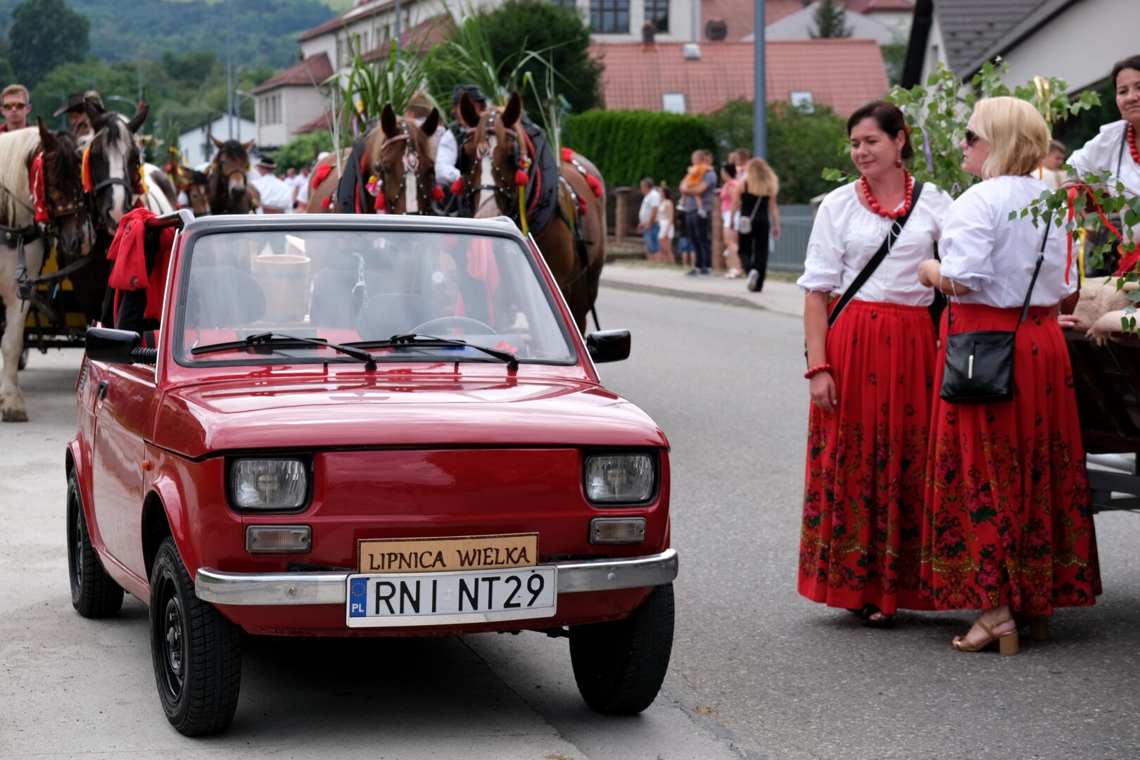 korowód dożynkowy Korzenna