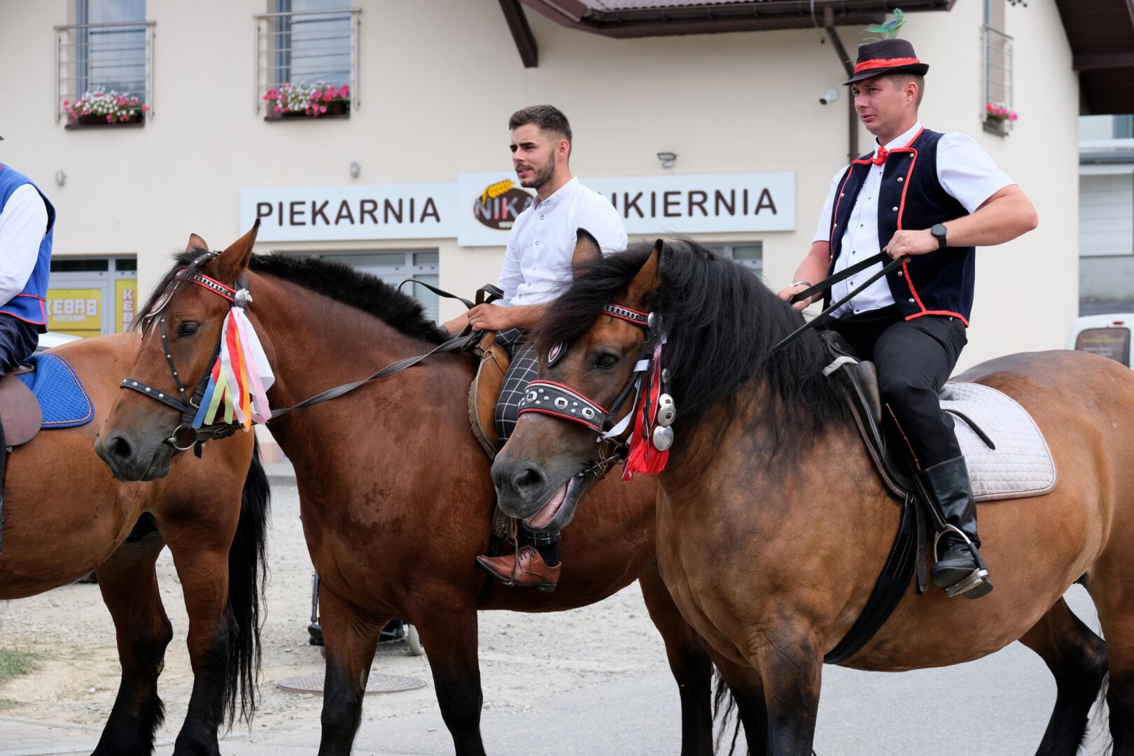 korowód dożynkowy Korzenna