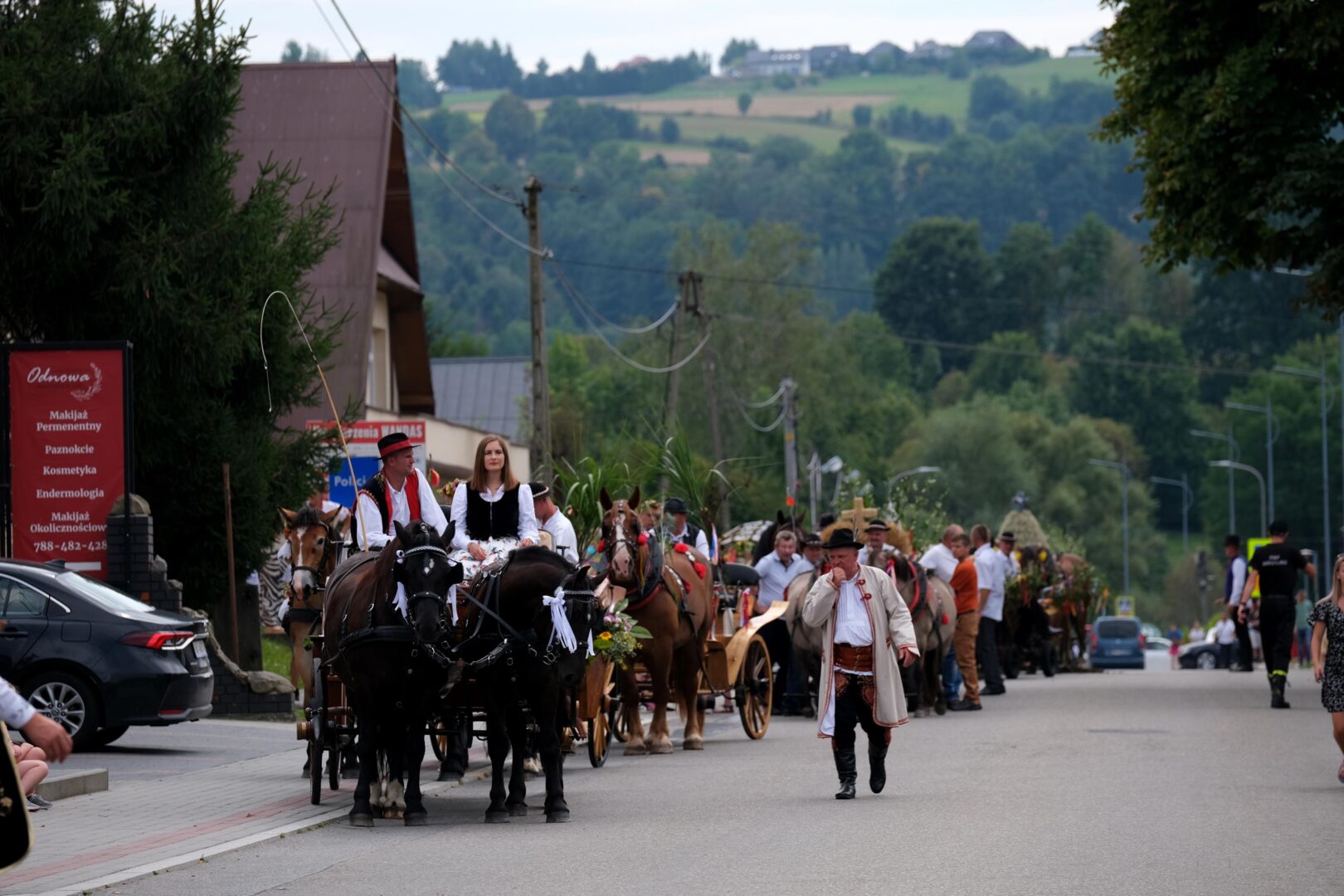 korowód dożynkowy Korzenna