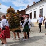 korowód dożynkowy Korzenna