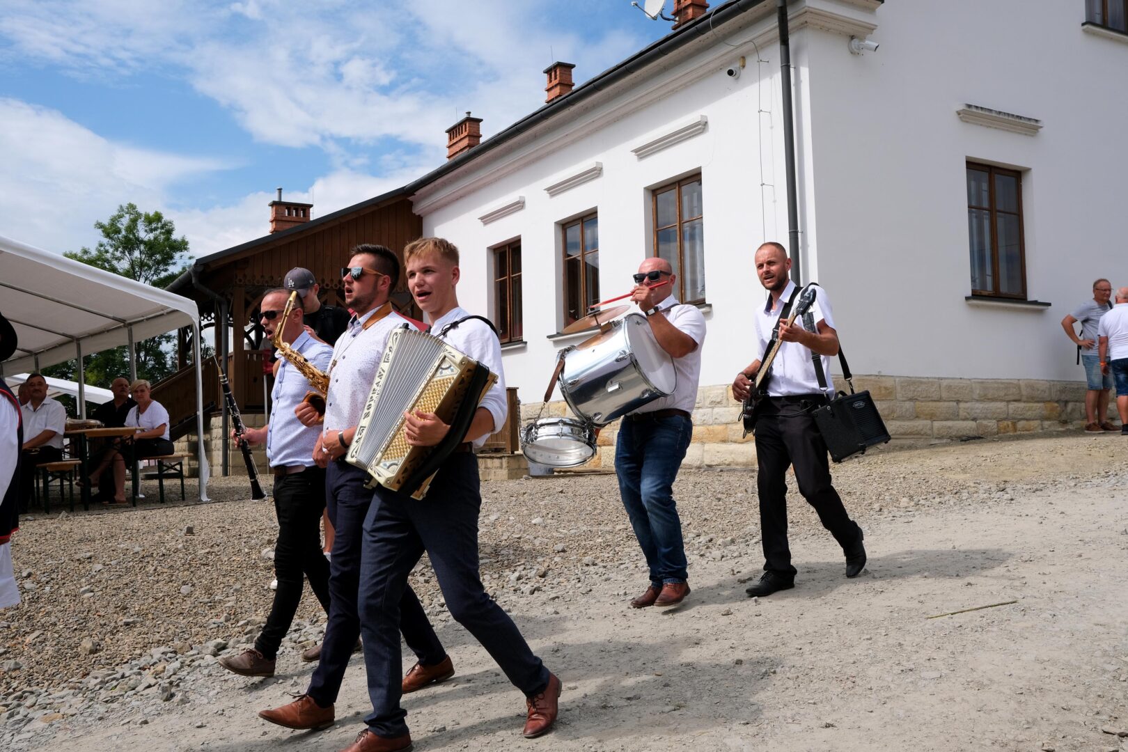 korowód dożynkowy Korzenna