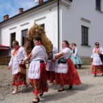 korowód dożynkowy Korzenna