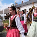 korowód dożynkowy Korzenna