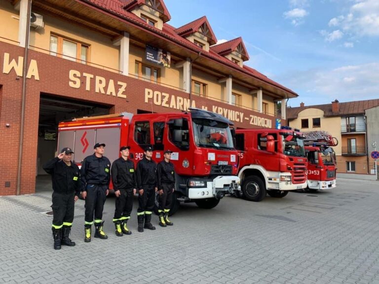 Syreny zawyły. Złożono hołd zmarłym strażakom