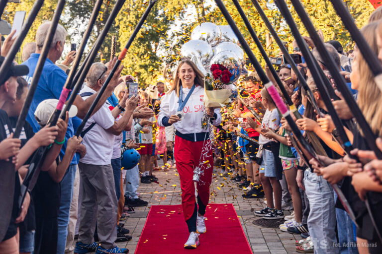 Klaudia Zwolińska po mistrzowsku przywitana w Nowym Sączu [FOTOGALERIA]