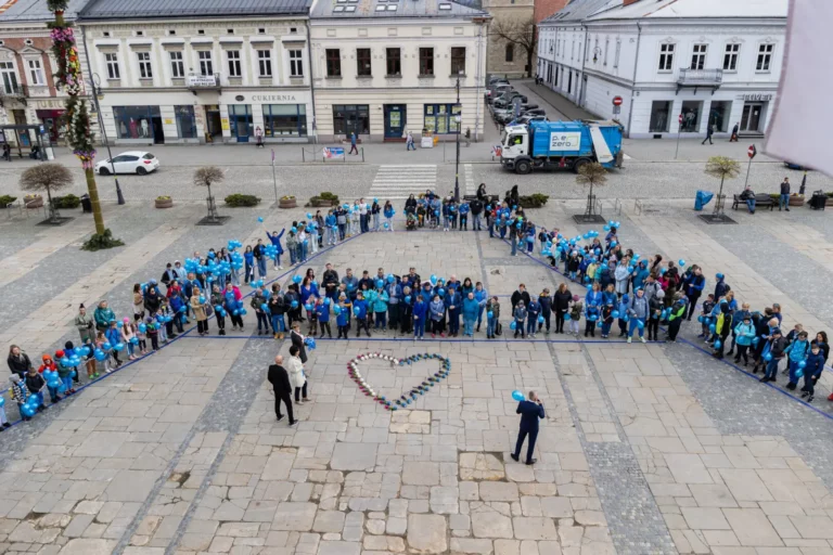 AUtopozytywni zapraszają na niezwykłe wydarzenie. Od września pierwsza klasa dla dzieci ze spectrum autyzmu