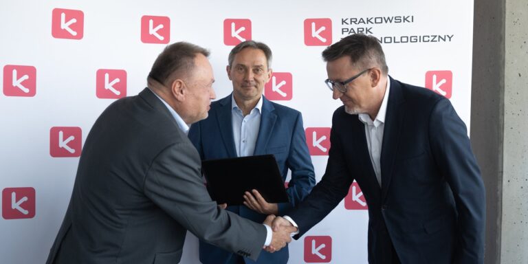 300 powodów do dumy w Małopolsce i powiecie jędrzejowskim