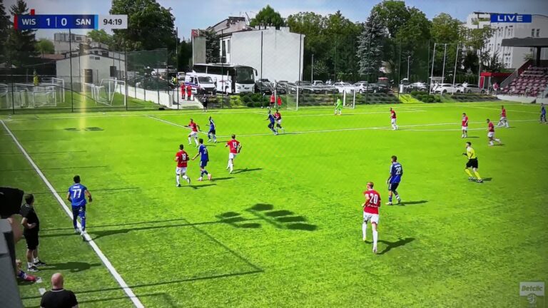 Sandecja uratowała remis w ostatnich sekundach [FOTO]