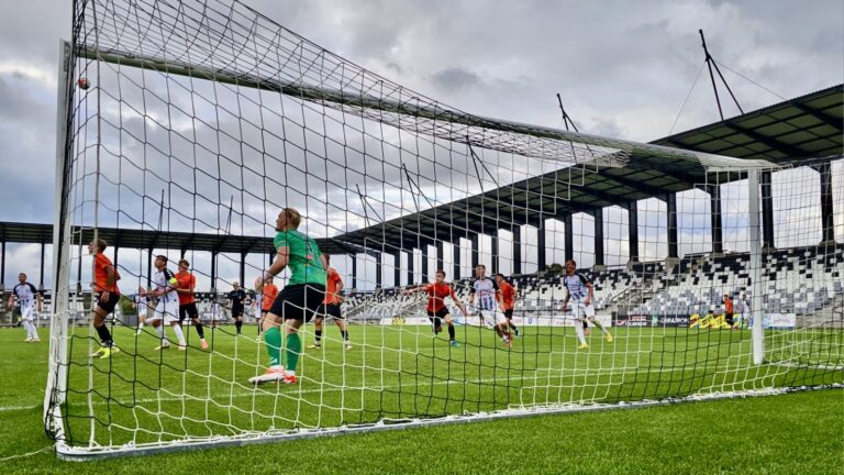 Sandecja się nie zatrzymuje! Kolejne zwycięstwo w Nowym Sączu [ZDJĘCIA]