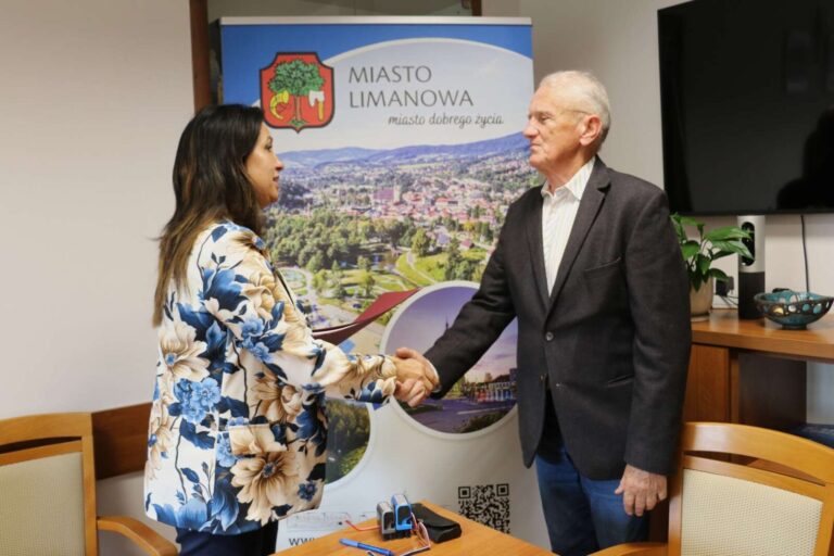 Otwarty basen w Limanowej zmieni się nie do poznania